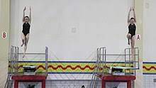 China pair wins women's synchro springboard gold, first of possible diving sweep. Put8fm Oneignm