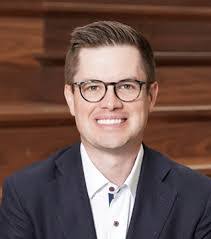 Jack Ding's Instagram, Twitter & Facebook