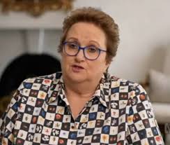 Amanda Vanstone's Shirts