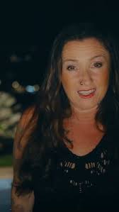 Neue Musik, neues Video! "Erlebe Nerven aus Stahl,, von Daniela Alfinito in  voller Pracht.😍 Gleich reinschauen! 👉️https://youtu.be/L4Z3AEp-MNs