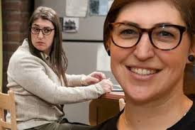 Mayim Bialik