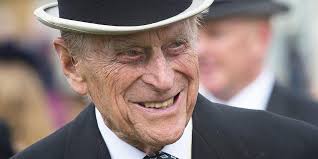 Принц филипп, герцог эдинбургский, был независимым и очень волевым человеком, который волею судьбы оказался в самом центре британского общества. Samye Skandalnye Shutochki Gercoga Edinburgskogo