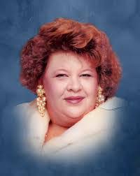 Autumn Reeves's Instagram, Twitter & Facebook