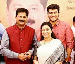 Ahead, we will also know about aadesh bandekar dating, affairs, marriage, birthday, body measurements, wiki, facts, and much more. Aadesh Bandekar Marathi Actor Politician Producer