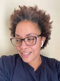 Stephanie Passmore's Instagram, Twitter & Facebook