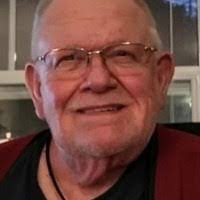 Randall Magee's Instagram, Twitter & Facebook