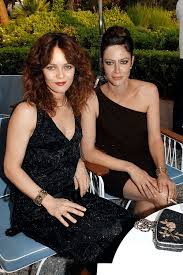 Photo ajoutée le 4 novembre 2002 |copyright mars distribution stars anna mouglalis, zachary knighton description anna mouglalis et zach knighton. Anna Mouglalis Zoom Sur Sa Relation Compliquee Avec Vanessa Paradis