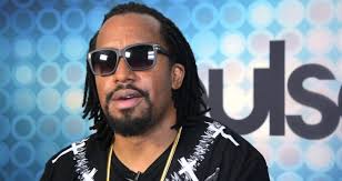 Rapper Navio urges Ugandans not to boycott the MAMAs. What's your take
