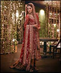 Latest Pakistani Bridal Dresses In Red With Beautiful Color Combinations Pakistani Bridal Dresses Bridal Dresses Pakistani Wedding Dresses