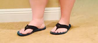 Have you ever suffered from a tendonitis on top of the foot? Wearing Flip Flops Everyday Can Cause Toe Top Of Foot Pain Nerve Damage More Belmont Anderson Dpm Las Vegas Podiatrist Foot Doctor