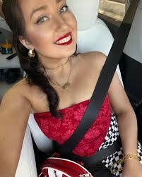 Jazzy Thomas's Instagram, Twitter & Facebook