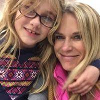 Amanda Scarcella's Instagram, Twitter & Facebook