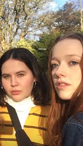 Amybeth McNulty e Glenna Walters