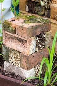 20 Idees Geniaux De Briques Pour Votre Maison Decoration Jardin Idees Jardin Jardins