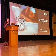 Hoy en la sesión Mensual de @medica_sur, gracias a la Sociedad Médica por  la invitación y a @dr_sueno por compartirme esta experiencia y foro  hablando de cosas que nos gustan como el