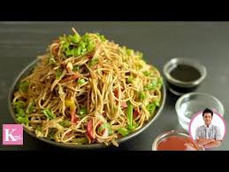 Veg Chowmein Recipe In Hindi Veg Noodles Hakka Noodles Quick Easy Homemade Chef Kunal Kapur Youtube Veg Chowmein Paneer Curry Recipes Recipes