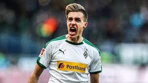 Was verdienen die spieler bei borussia mönchengladbach in der 1. Borussia Monchengladbach Verlangert Mit Publikumsliebling Patrick Herrmann Sportbuzzer De