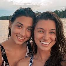 Jade Kelley's Instagram, Twitter & Facebook