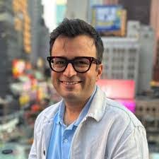 Larry Lorimer's Instagram, Twitter & Facebook