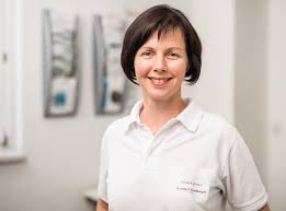Serving the new albany & salem areas, we provide invisalign, braces & other orthodontic treatment options for adults and children. Poliklinik Ggmbh Chemnitz Arzte Hno Heilkunde Dr Med Claudia Ernstberger