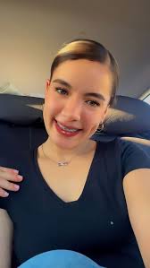 Hola buenos días preciosa feliz viernes para ti y un feliz fin desemana