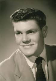 Sharon Peay's Instagram, Twitter & Facebook