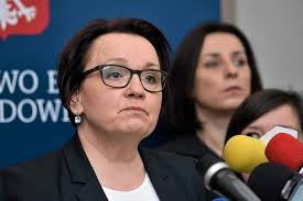 Im się chce robić coś dla innych. Finaliści olimpiady 'Zwolnieni z teorii'  zmieniają Polskę w praktyce