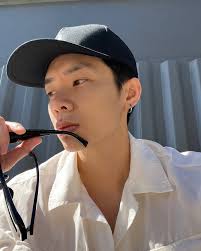 T Y L E R T H A I (@tyler.t.thai) • Instagram photos and videos