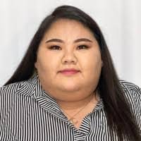 Sandra Cha's Instagram, Twitter & Facebook