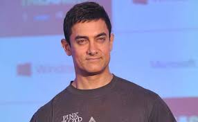 Mohammed aamir hussain khan (pronounced ˈaːmɪr xaːn; Actor Aamir Khan Tests Positive For Covid 19 He S At Home In Self Quarantine