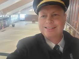 Construction update! 🚧 Flooring has been completed at Gate 3 and the  Southwest Airlines Check-in Area. Both areas are now open. Drop by to see  our beautiful new floors, and stay tuned