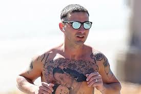 And before you go on thinking this type of method acting is beyond crazy, know that labeouf's new tattoo isn't entirely for tax collector. Shia Labeouf S Creeper Tattoos Are The Real Deal For New Movie