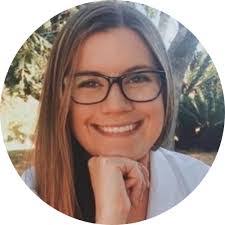 Shannon Clemans's Instagram, Twitter & Facebook