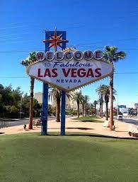 Las Vegas Wedding Wagon Las Vegas Wedding Las Vegas Wedding Wagon Las Vegas Weddings Vegas Wedding