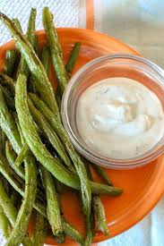 Only 38 calories a serving, including dip! Zesty Green Bean Dippers Must Love Home