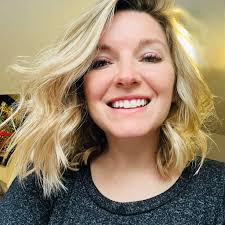 What classes or resources are available for learning knitting or crocheting  in Beaver County?