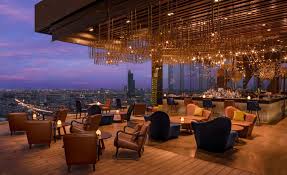 Neat and tidy, simple arrangement. 40 Romantic Rooftop Restaurants Worldwide With Complete Info