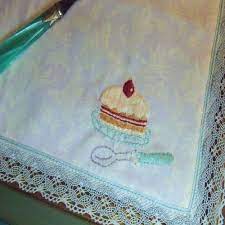 Check spelling or type a new query. Le Napperon De Plateau En Broderie Magicmaman Com