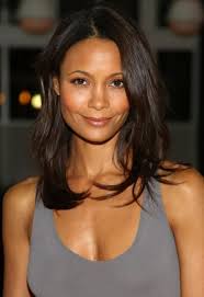 Best Black Actresses In Their 30s Thandie Newton Stars In Half Of A Yellow Sun Tiff13 Black Actresses Beautiful Celebrities Hair Lengths