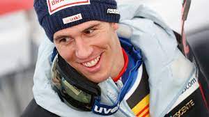 Vom stimmvolk gewählte parlamentarier, die ihre werte vertreten. Liebesgluck Fur Ramon Zenhausern Die Schweiz Hat Ein Neues Sport Traumpaar