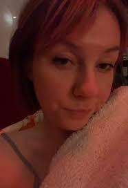 Like I had way more fun making the hinge profile than I did using the app  for dating and I had a kinda funny voice prompt thing and now I just post  tiktoks that are very similar to that so I thought ...