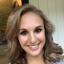 Frances Dorman's Instagram, Twitter & Facebook