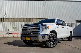 Set of 4 winter tires and steel rims for 2007 or newer toyota tundra or sequoia cooper discovery m+s 275/65r18 8mm tread depth recently balanced and have programable aftermarket sensors. Toyota Tundra Wheels Toyota Tundra