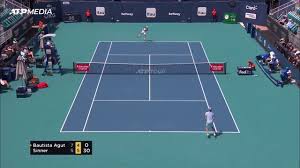 16.08.01, 19 jahre weltrangliste herren: Jannik Sinner In Miami Auf Den Spuren Von Agassi Nadal Und Djokovic Tennisnet Com