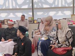 Download link for demi tuhan aku bersaksi : Panel Penilai Telemovie Demi Tuhan Aku Bersaksi Darul Ulum Az Zahra