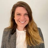 Veronica Faust's Instagram, Twitter & Facebook