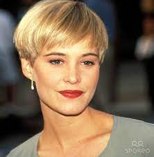 Pin On Celebrities When They Were Young
