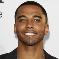 Stephen Bishop On Relationship Deal-Breakers & Obsession