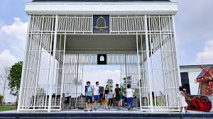 Saya juga di beri kepercayaan untuk. The Parque Cafe Ecoworld Eco Sanctuary Glasshouse Cafe From Jay Chou Mv Malaysian Flavours