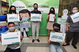 Tags government clinic klinik kesihatan selsema sakit kepala fever panadol flu vitamin. Galeri Foto Album Pengamal Media Pulau Pinang Terima Suntikan Vaksin Dos Pertama Di Klinik Kesihatan Bandar Baru Ayer Itam Pada 27 Jun 2021 Image Pengamal Media Pulau Pinang Terima